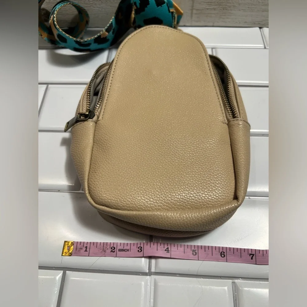 Beige Crossbody Bag with Teal Leopard Strap